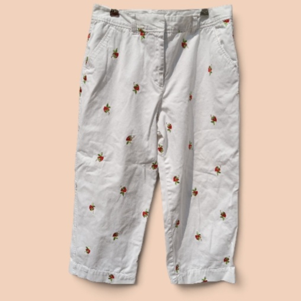 Strawberry Embroidered Capri White Cotton Pants Size 12